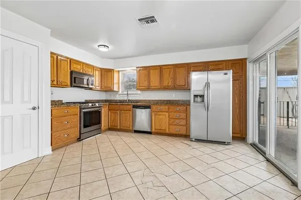 $229,000 | 2220 Ventura Drive, Chalmette, LA 70043