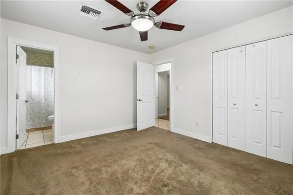 $229,000 | 2220 Ventura Drive, Chalmette, LA 70043