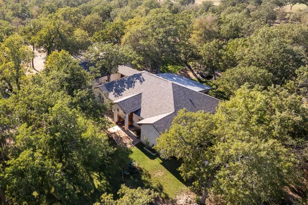 $799,000 | 346 The Oaks Boulevard, Elgin, TX 78621