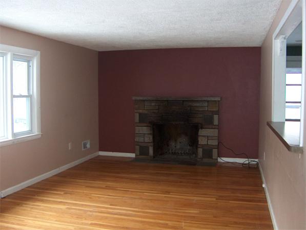 192 Groton Road Chelmsford, MA 01863 - Photo 5 of 8 Gallery Image 5