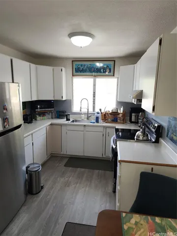 $1,350,000 | 523 Kiholo Street, Honolulu, HI 96821