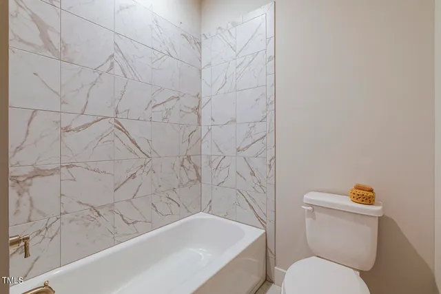 $1,250,000 | 25 Blackhorn Court, Pittsboro, NC 27312