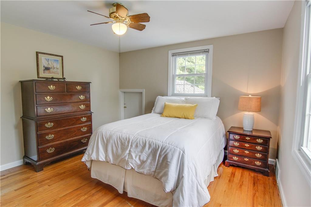 872 Field Club Road Pittsburgh, PA 15238 - Photo 16 of 25 Gallery Image 16