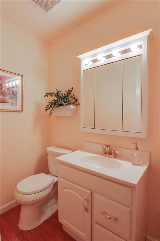 872 Field Club Road Pittsburgh, PA 15238 - Photo 8 of 25 Gallery Image 8