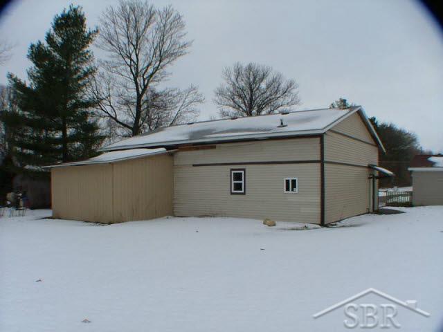 6483 Bell Road Birch Run, MI 48415 - Photo 8 of 11 20034507-7.JPG