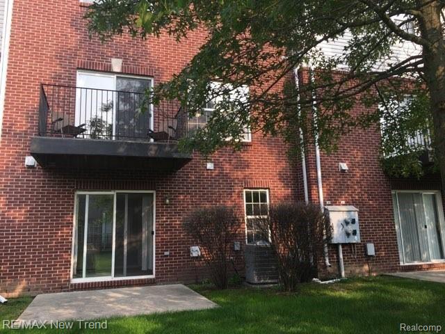 654 Cherry Orchard Road, Unit 154 Canton, MI 48188 - Photo 69 of 74 IMG_2324.jpg