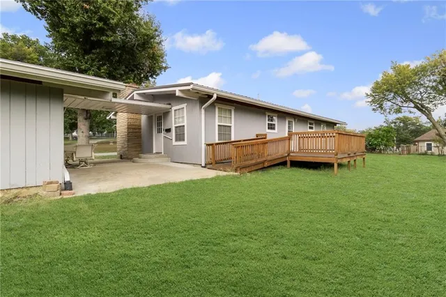 $195,000 | 702 East 6th Street, Carrollton, MO 64633