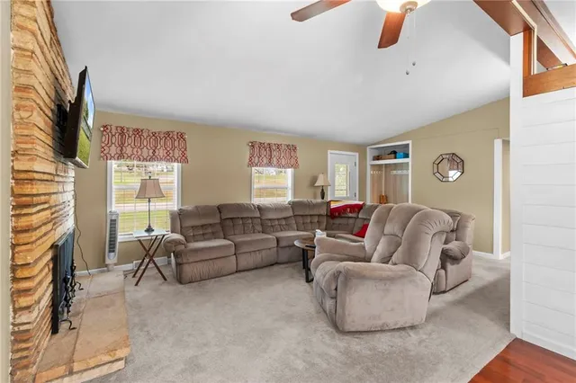 $195,000 | 702 East 6th Street, Carrollton, MO 64633