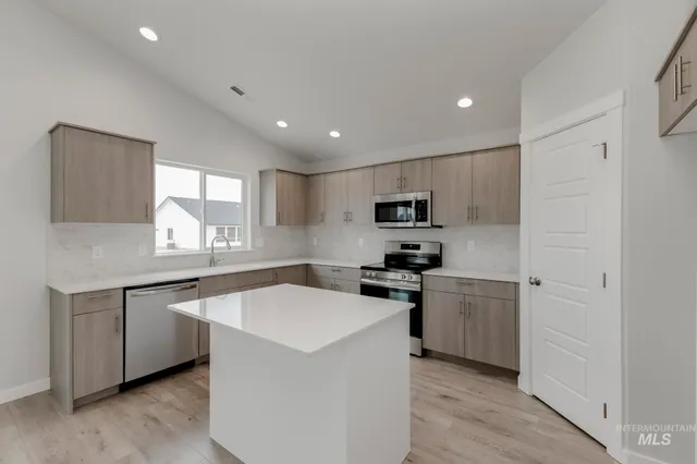 $464,990 | 5200 South Big Jacks Crk Avenue, Nampa, ID 83686