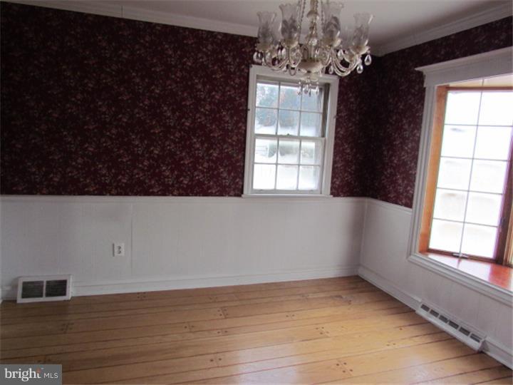 407 Georgetown Road Glassboro, NJ 08028 - Photo 6 of 11