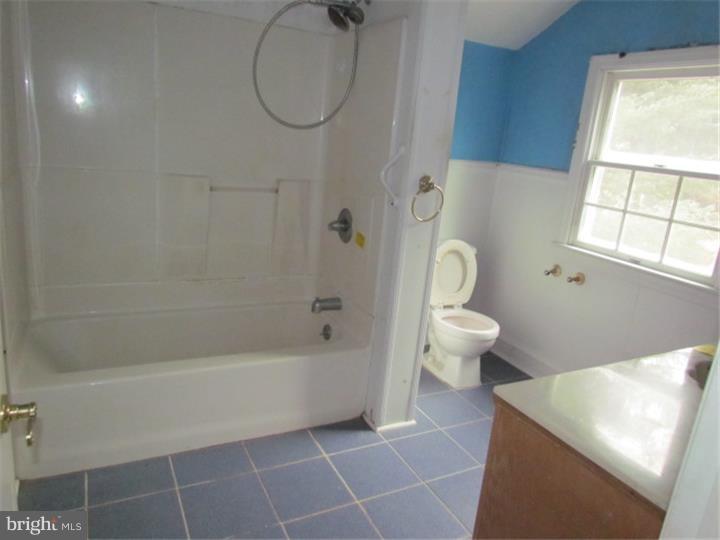 407 Georgetown Road Glassboro, NJ 08028 - Photo 8 of 11