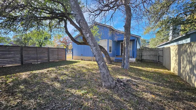 $280,000 | 12701 Heinemann Drive, Austin, TX 78727