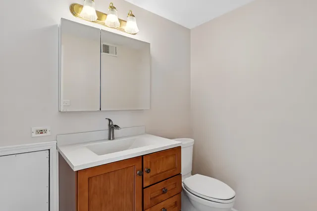 $305,000 | 2764 Weeping Willow Drive, Unit A, Lisle, IL 60532