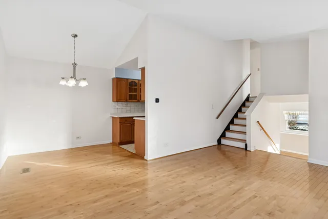 $305,000 | 2764 Weeping Willow Drive, Unit A, Lisle, IL 60532