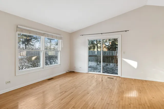 $305,000 | 2764 Weeping Willow Drive, Unit A, Lisle, IL 60532