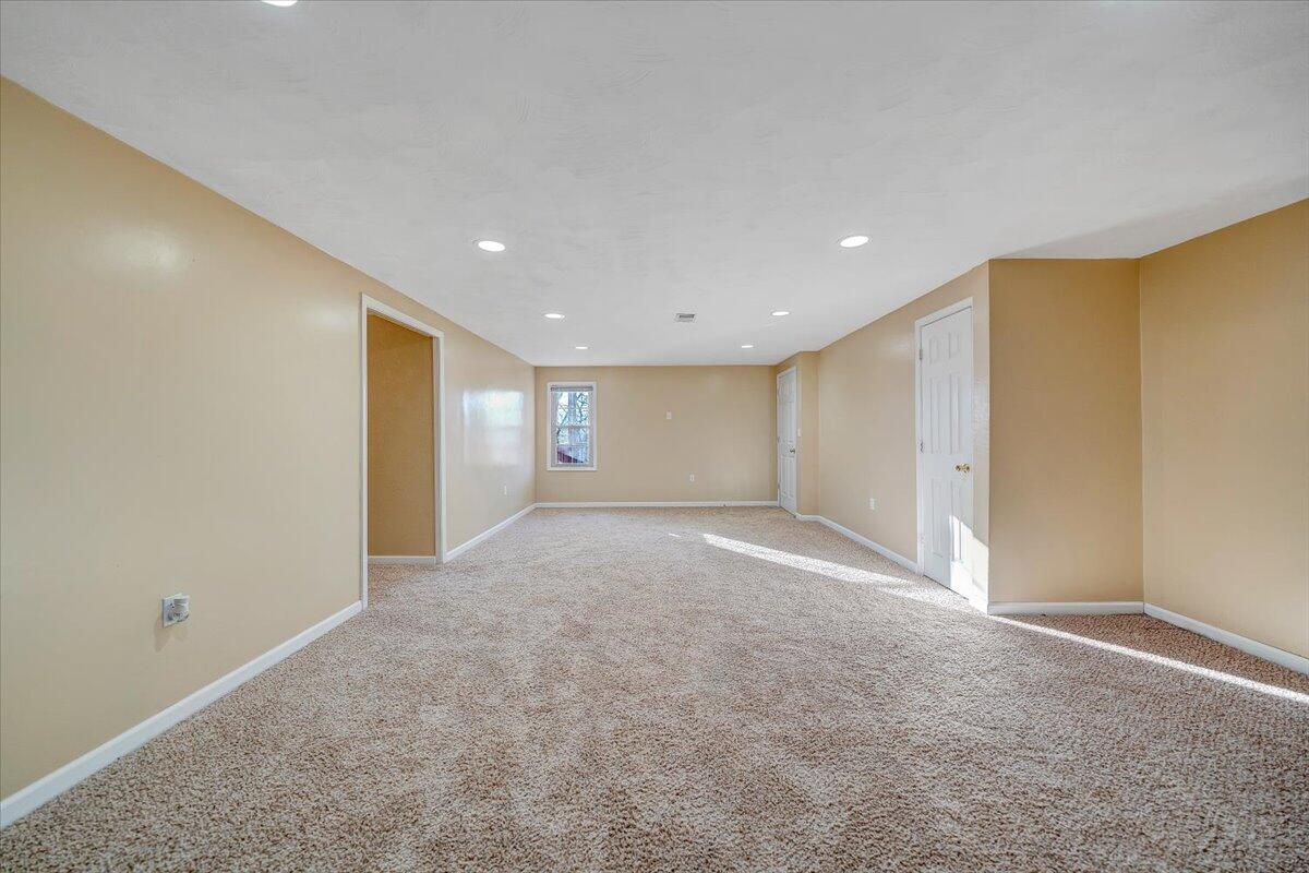 4902 Old Mountain Road Northeast Roanoke, VA 24019 - Photo 25 of 42 a view of an empty room