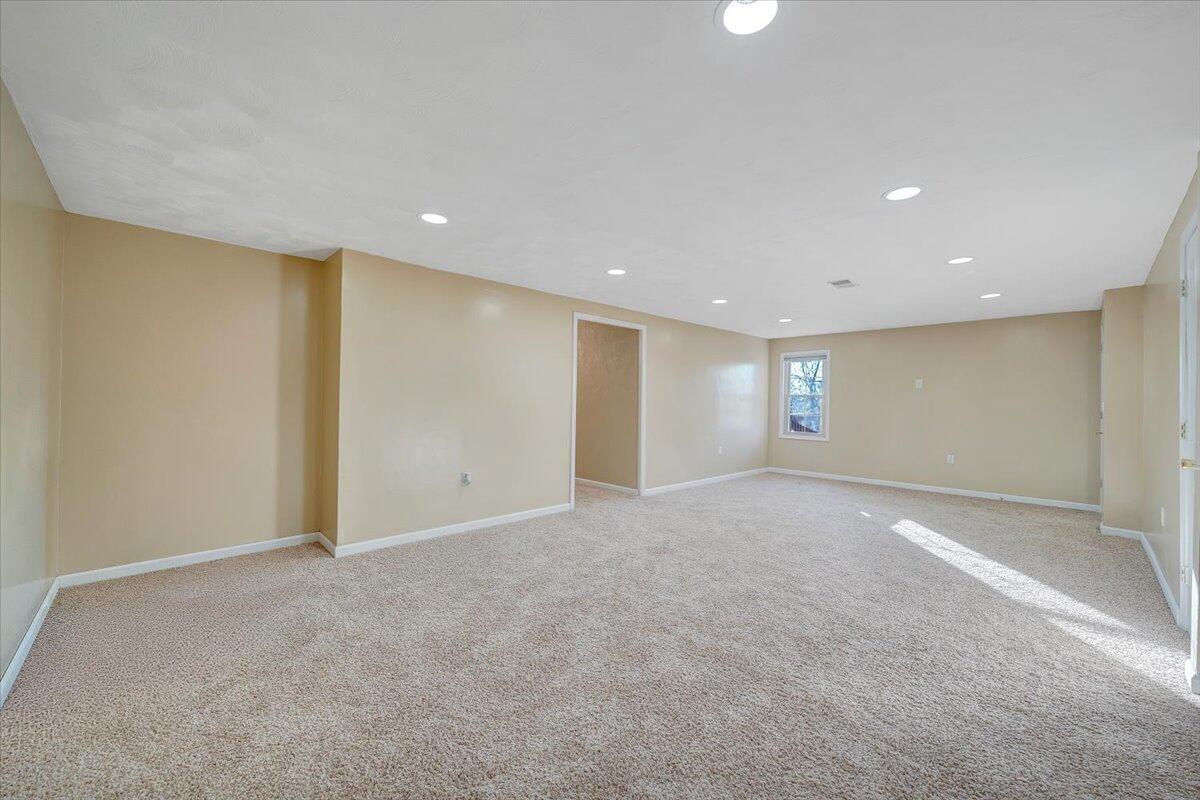 4902 Old Mountain Road Northeast Roanoke, VA 24019 - Photo 26 of 42 a view of an empty room
