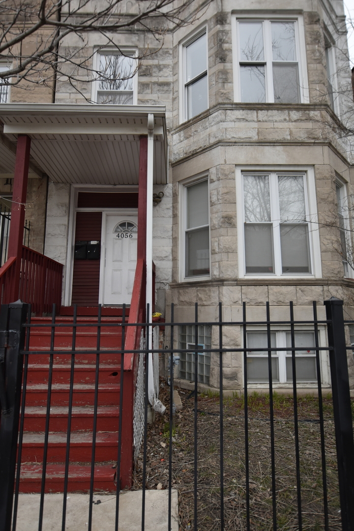 4056 West Jackson Boulevard, Unit 2 Chicago, IL 60624 - Photo 2 of 14 front view of a building