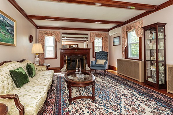 77 Leicester Road Belmont, MA 02478 - Photo 3 of 13