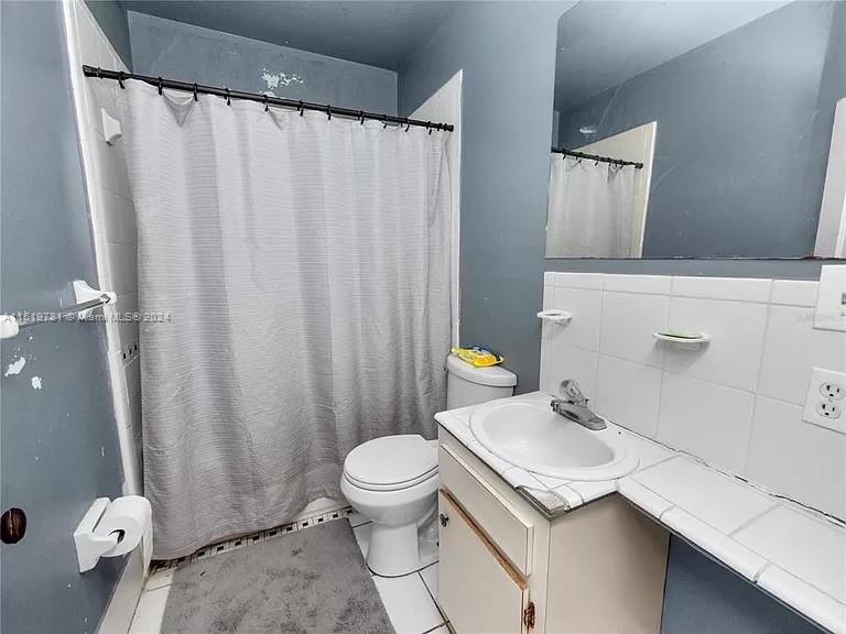 419 South Elm Road Lakeland, FL 33801 - Photo 8 of 12 Gallery Image 8
