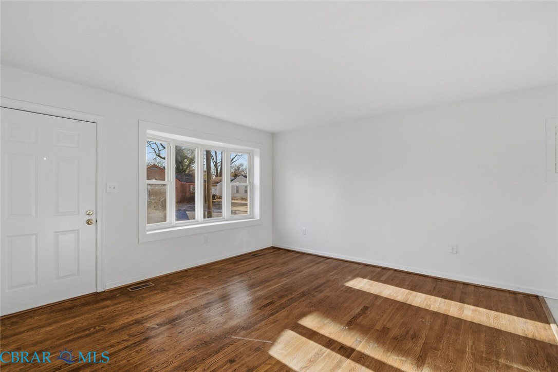 816 Smith Street Hampton, VA 23661 - Photo 13 of 24