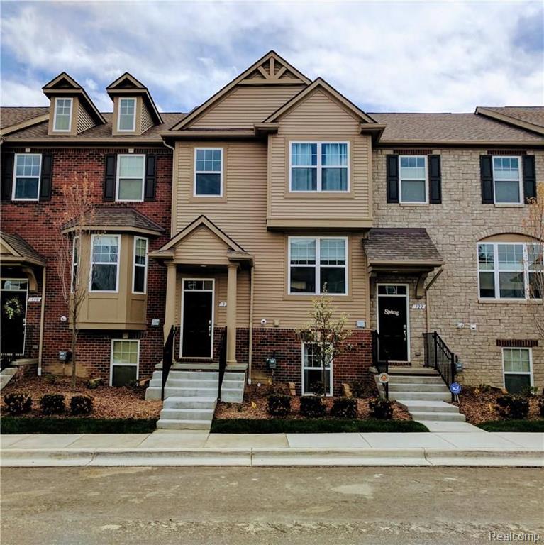 2860 Glenbar Circle Rochester, MI 48307 - Photo 1 of 34