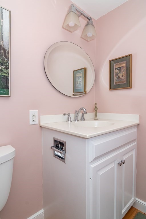 21 Westerly Street, Unit 10 Wellesley, MA 02482 - Photo 11 of 22