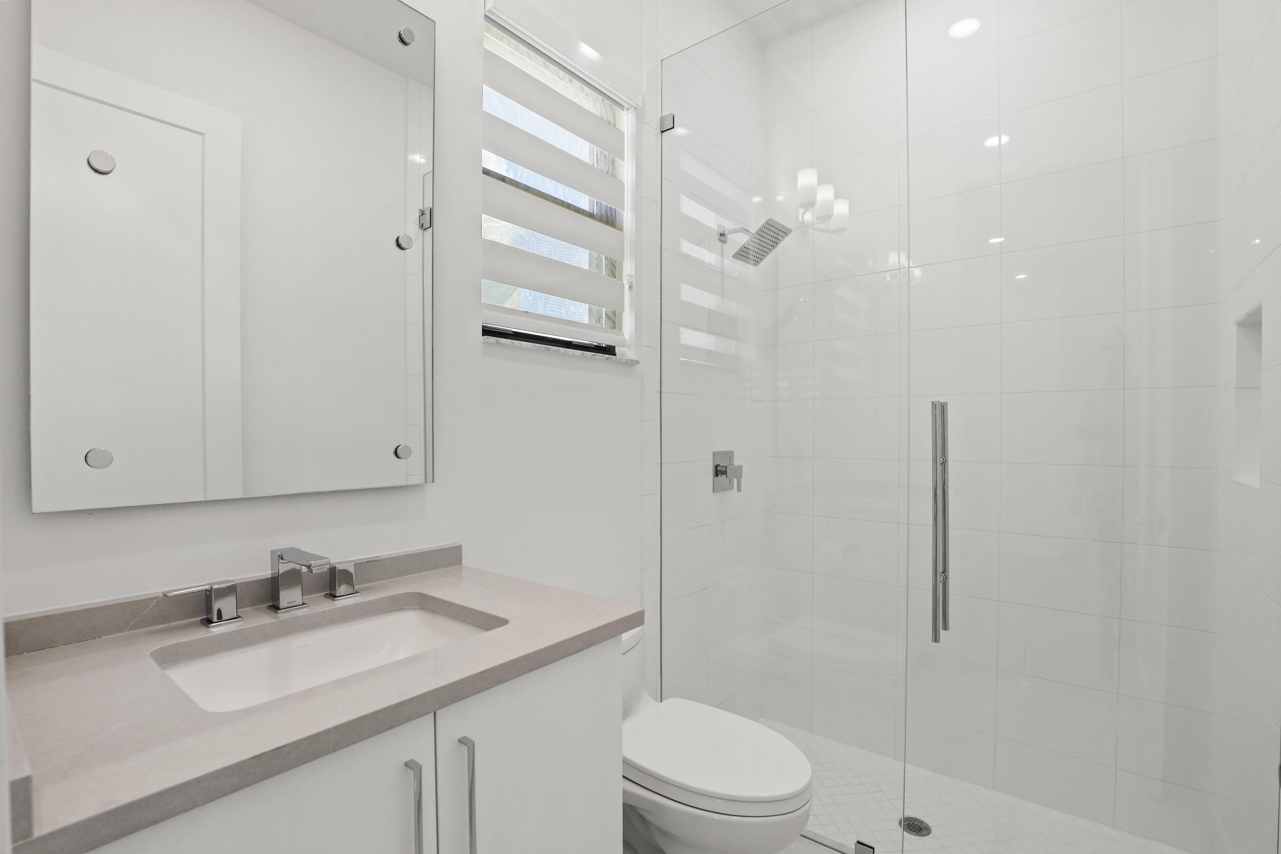 17094 Rainbow Fls Trail Boca Raton, FL 33496 - Photo 21 of 38 Bathroom 2