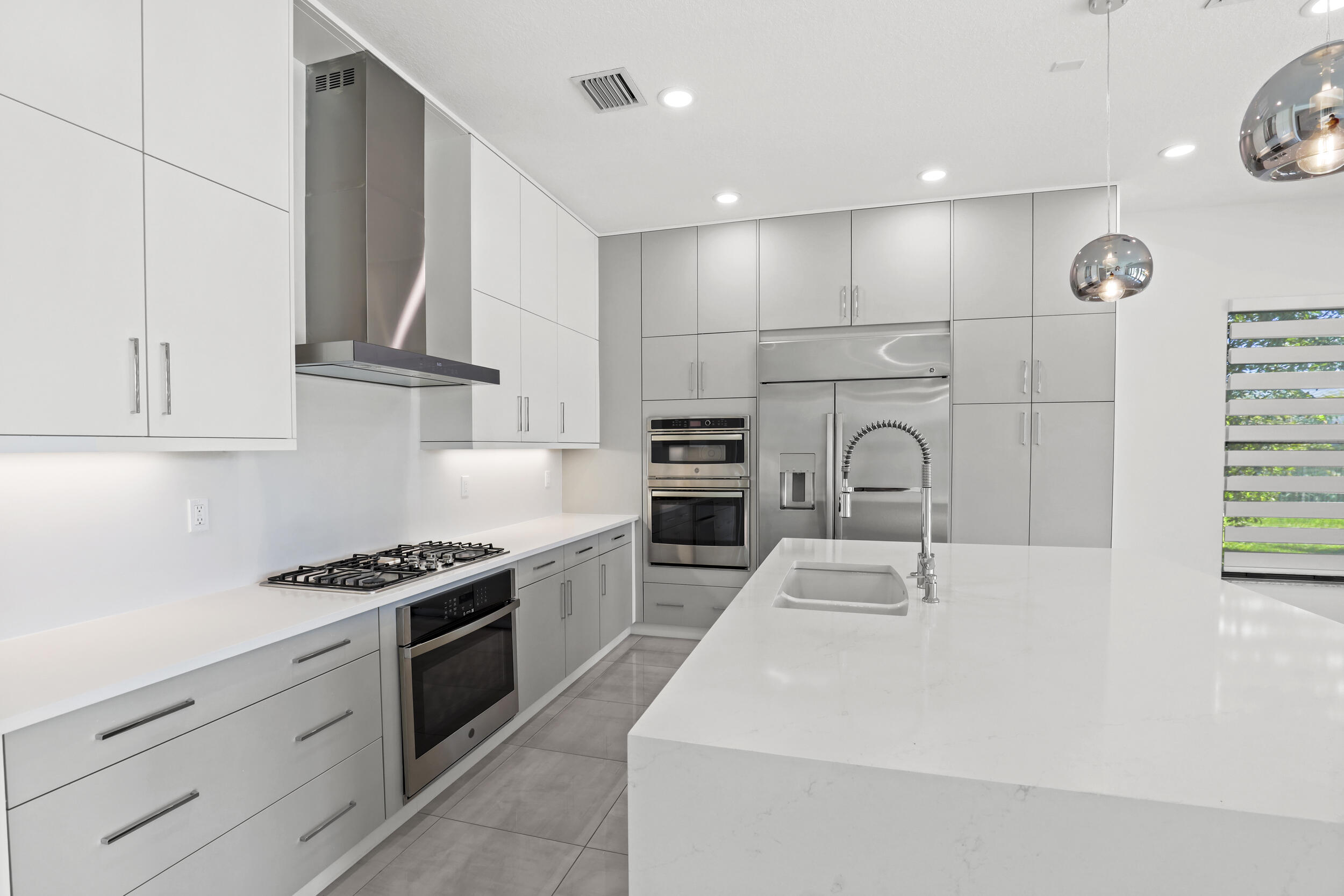 17094 Rainbow Fls Trail Boca Raton, FL 33496 - Photo 6 of 38 Kitchen