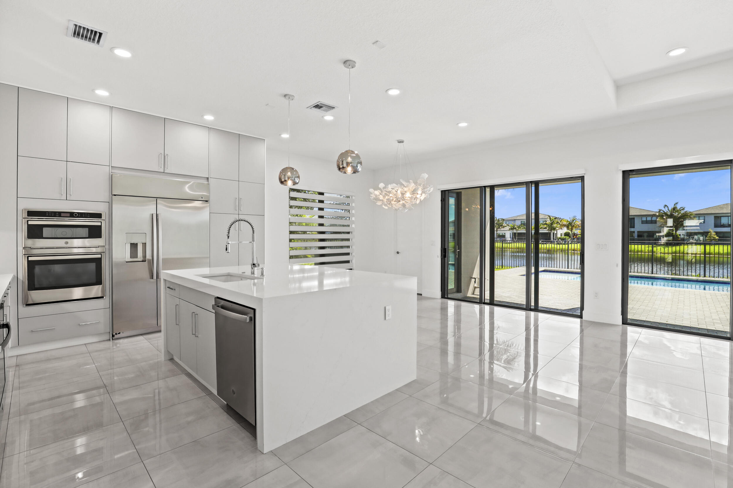 17094 Rainbow Fls Trail Boca Raton, FL 33496 - Photo 7 of 38 Kitchen