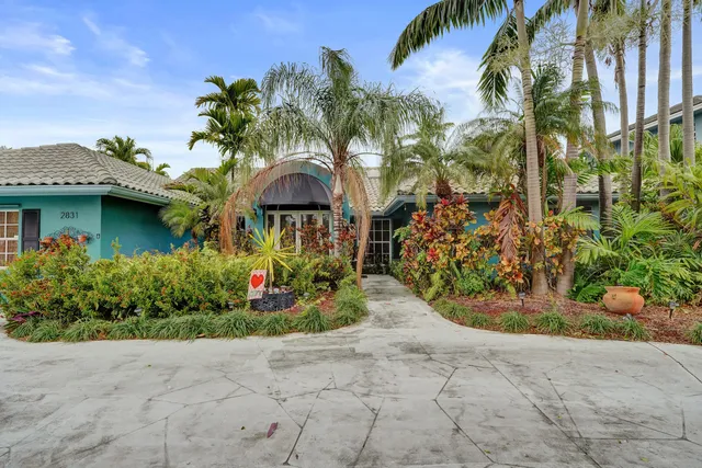 $950,000 | 2831 Northeast 34th Court, Lighthouse Point, FL 33064