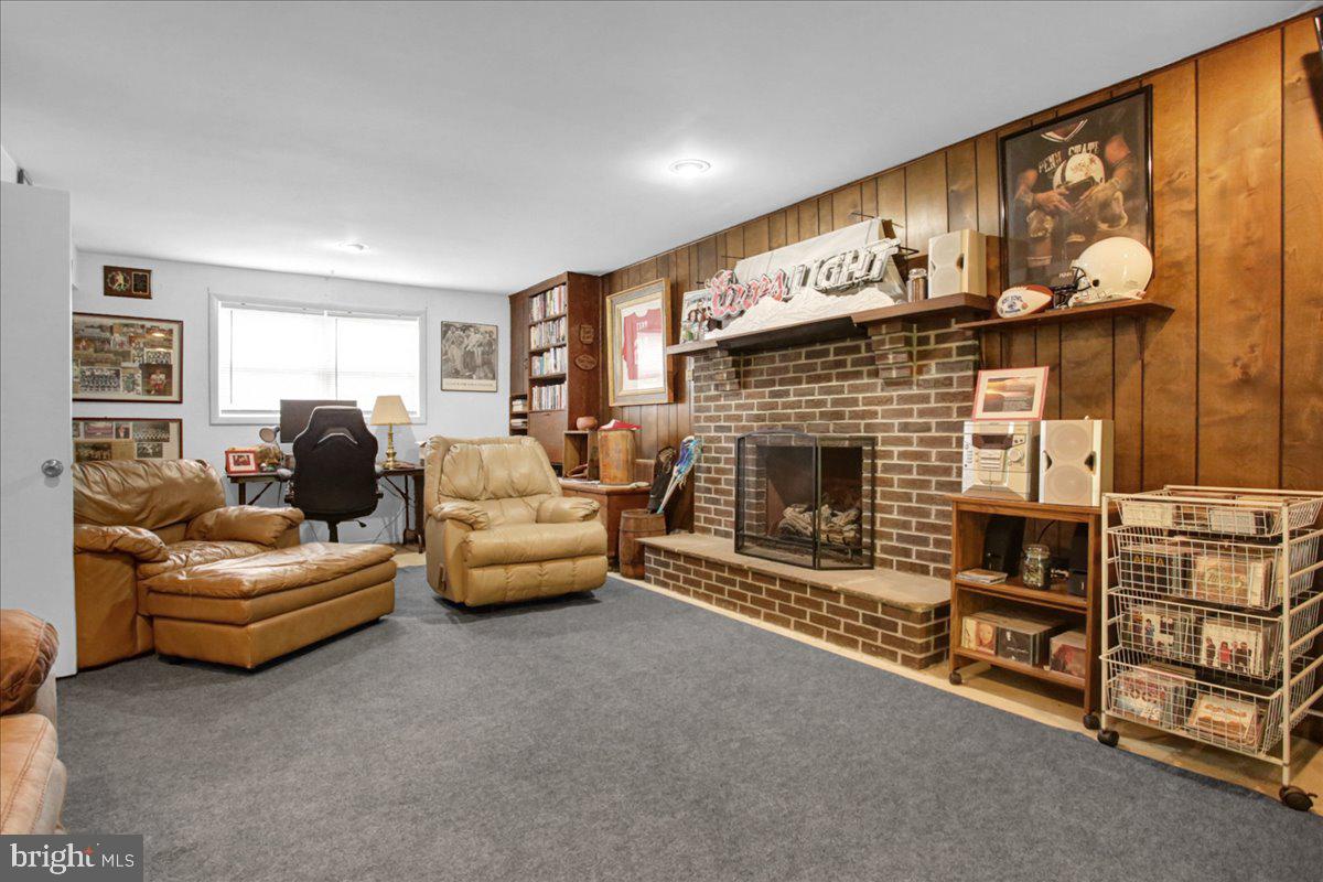606 Summit Avenue Reading, PA 19607 - Photo 16 of 36 Gallery Image 16