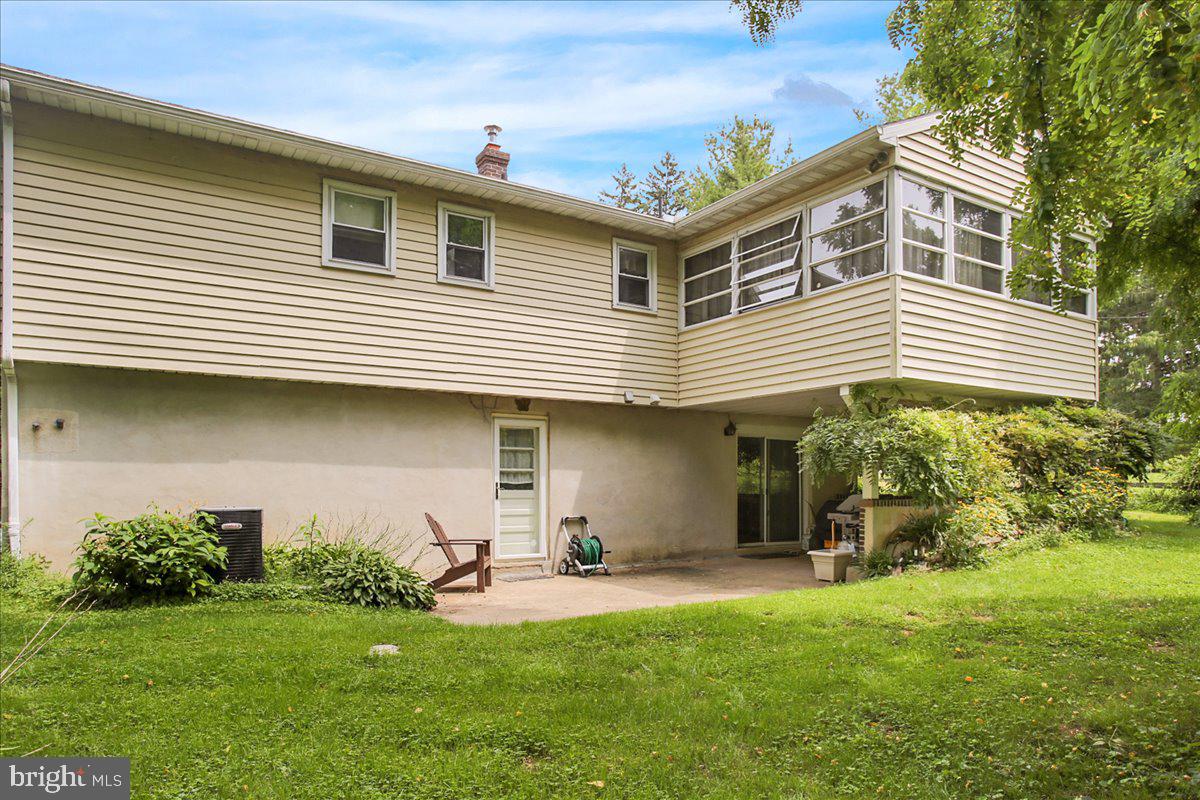 606 Summit Avenue Reading, PA 19607 - Photo 36 of 36 Gallery Image 36