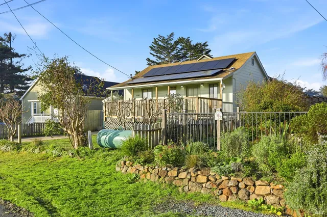 $945,000 | 39 Carrie Street, Tomales, CA 94971