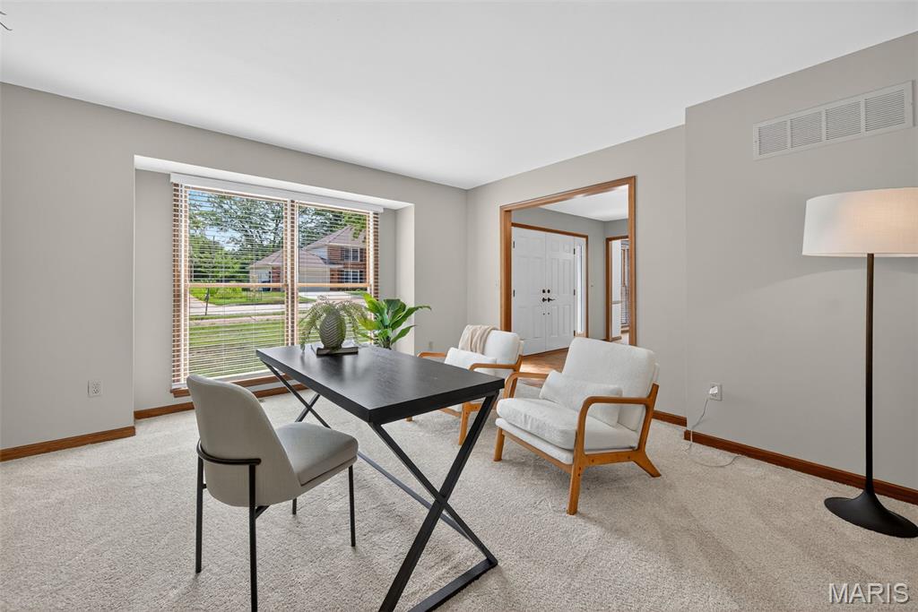 235 Stablestone Drive Chesterfield, MO 63017 - Photo 7 of 54 Gallery Image 7