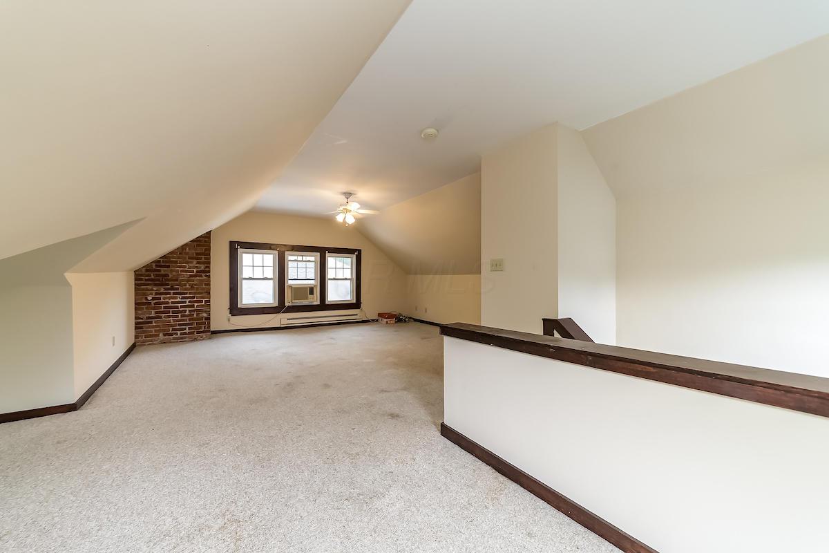 1371 Lincoln Road Columbus, OH 43212 - Photo 12 of 23