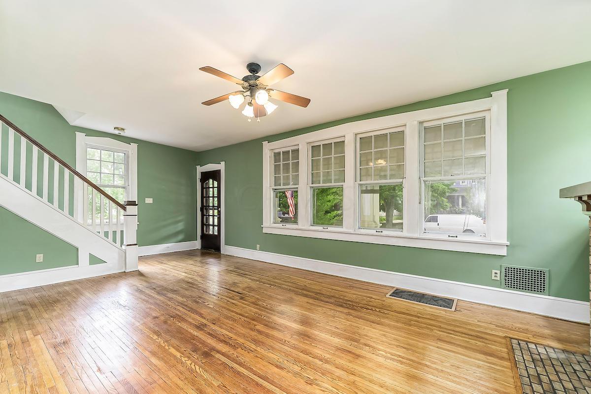 1371 Lincoln Road Columbus, OH 43212 - Photo 3 of 23