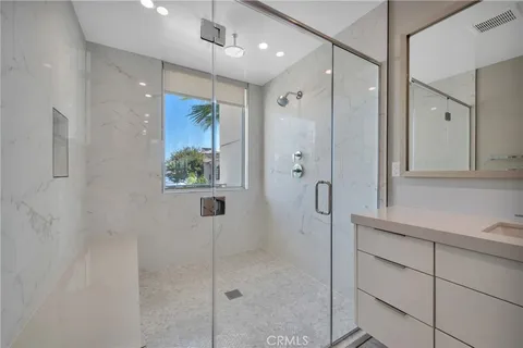$4,350,000 | 3353 Via Lido, Newport Beach, CA 92663