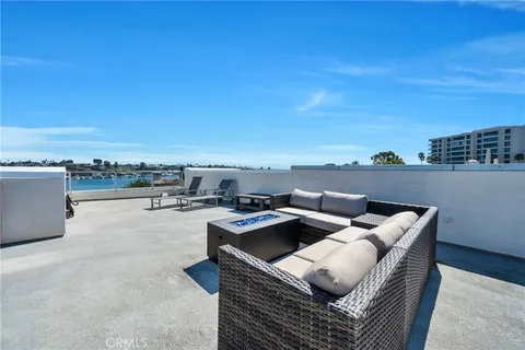 $4,350,000 | 3353 Via Lido, Newport Beach, CA 92663
