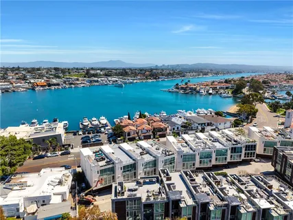 $4,350,000 | 3353 Via Lido, Newport Beach, CA 92663