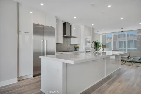 $4,350,000 | 3353 Via Lido, Newport Beach, CA 92663