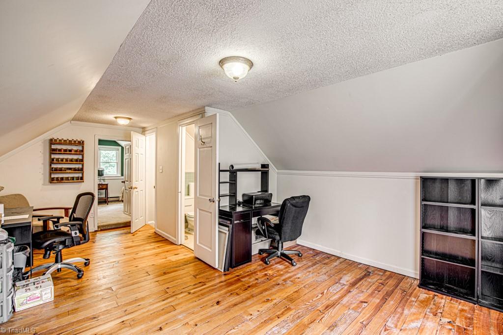 2211 South Hawthorne Road Winston-Salem, NC 27103 - Photo 21 of 34