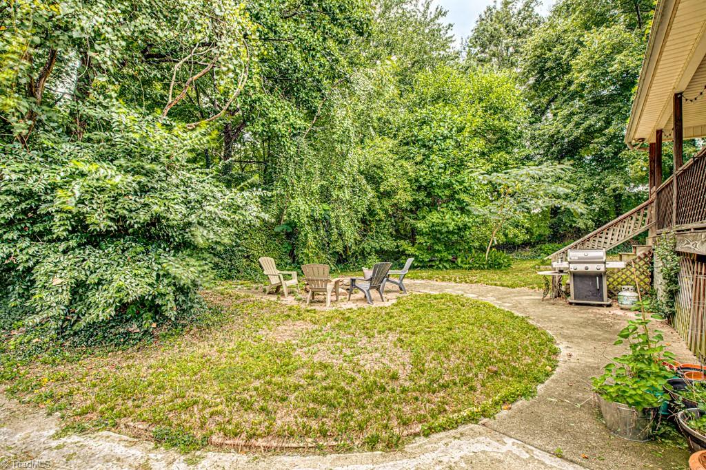 2211 South Hawthorne Road Winston-Salem, NC 27103 - Photo 27 of 34