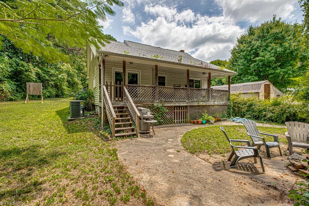 2211 South Hawthorne Road Winston-Salem, NC 27103 - Photo 31 of 34