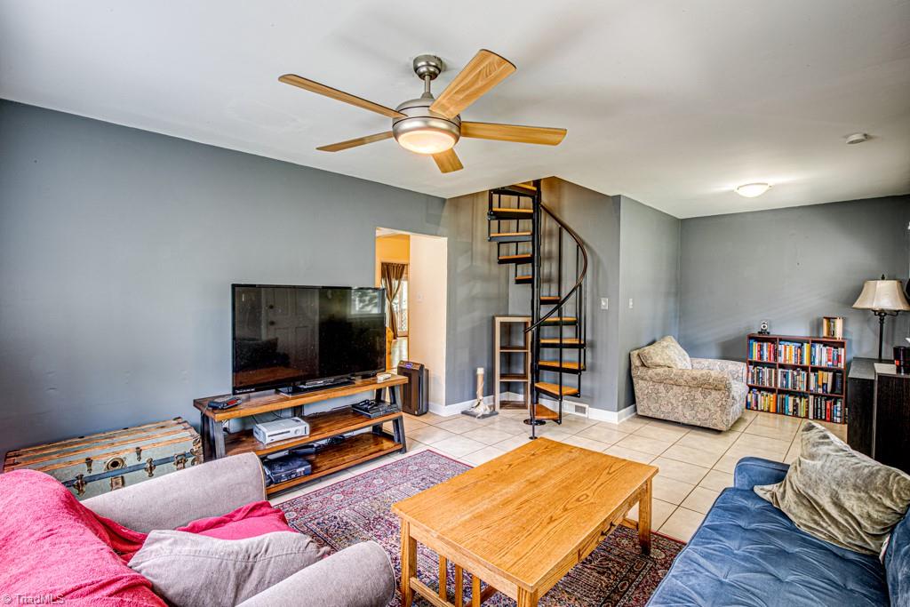 2211 South Hawthorne Road Winston-Salem, NC 27103 - Photo 5 of 34