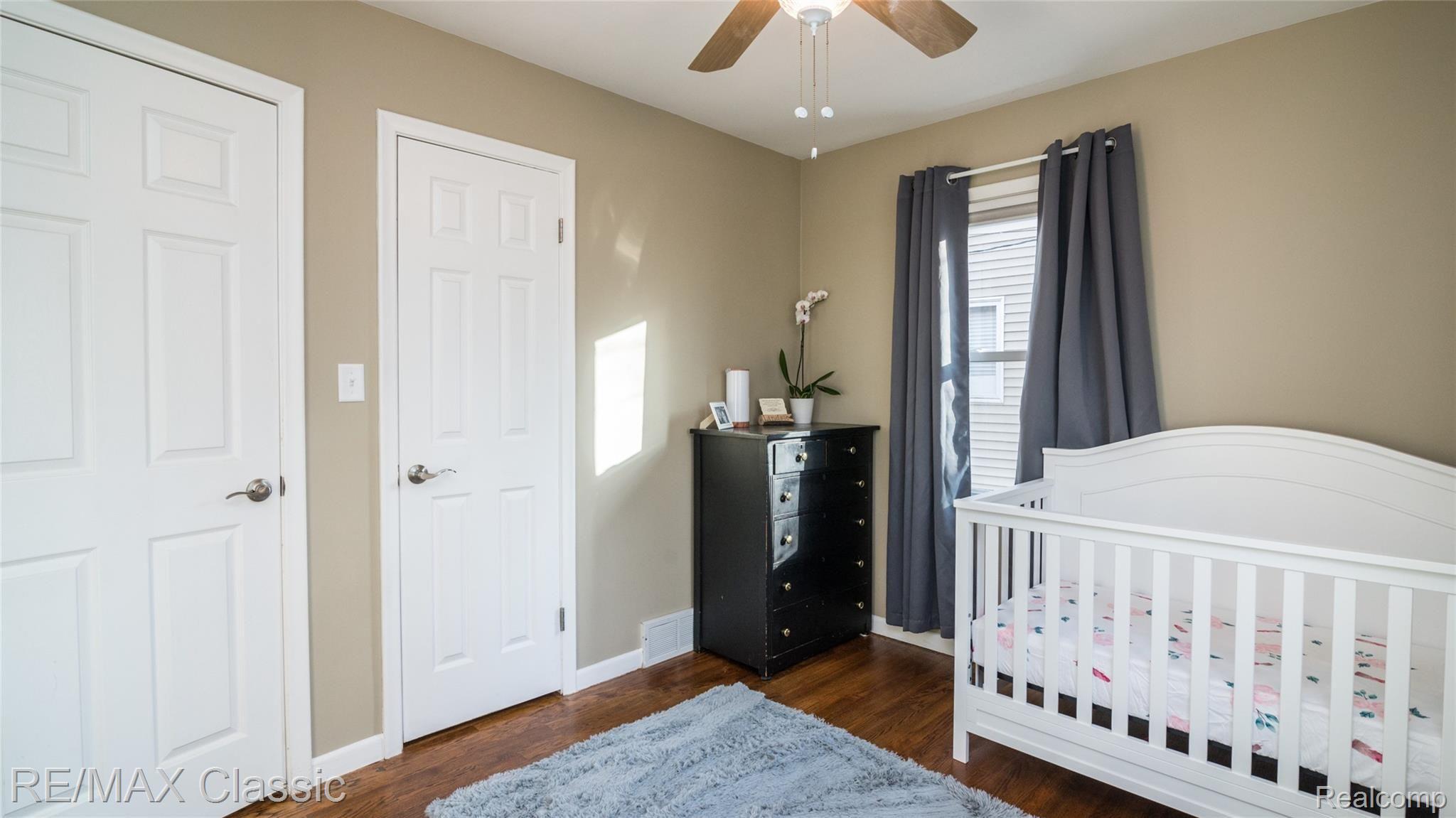 22624 Power Road Farmington, MI 48336 - Photo 32 of 43 028_15.jpg