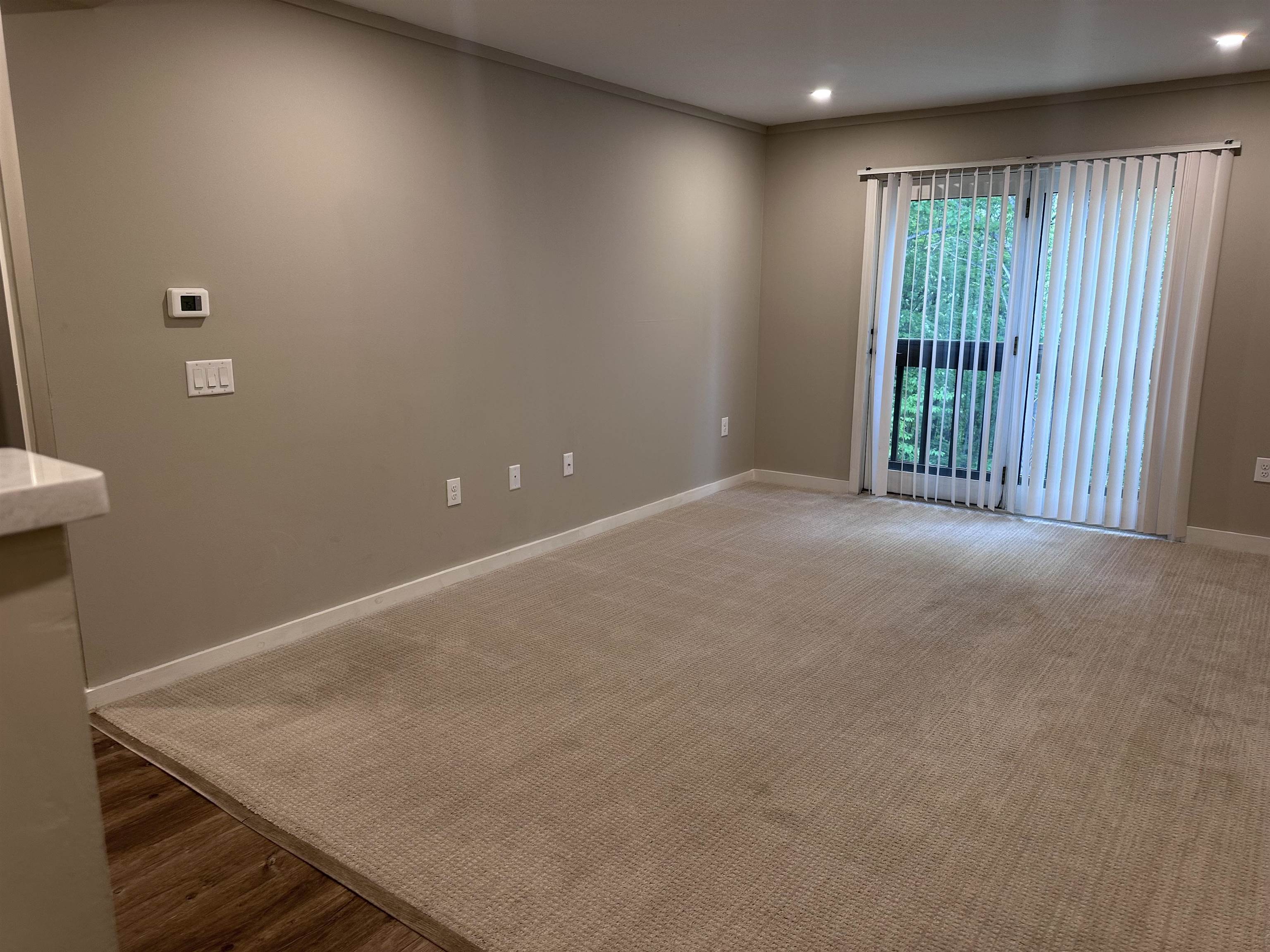 30 Wolf Road, Unit 612 Lebanon, NH 03766 - Photo 31 of 37