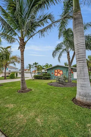 $3,500 | 113 12th Street, Belleair Beach, FL 33786