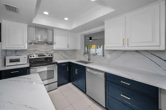 $3,500 | 113 12th Street, Belleair Beach, FL 33786