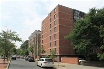 $3,200 | 1580 Massachusetts Avenue, Unit 5F, Cambridge, MA 02138